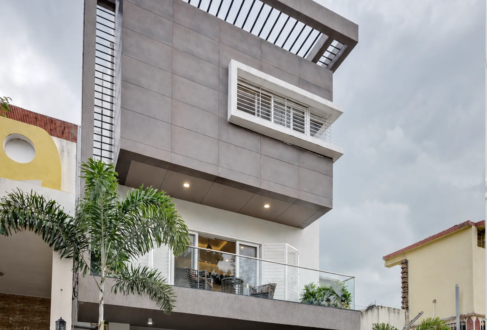 Pawde Residence